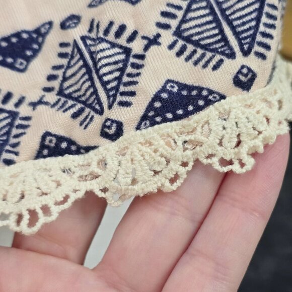 Charlotte Russe ✦ Sleeveless Boho Crop Top ✦ Navy Geometric Print & Lace Hem M - Picture 5 of 13